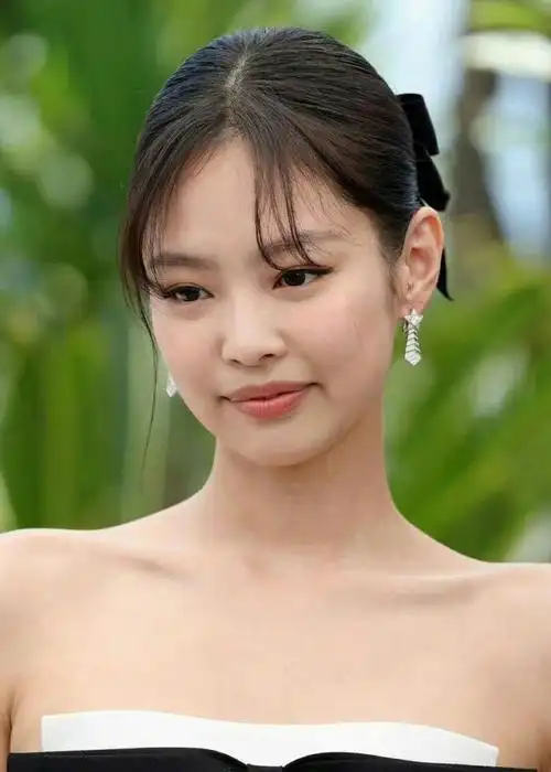 网友:太任性了|乐器|权志龙|lisa|综艺节目|jennie|lisa(泰国歌手)