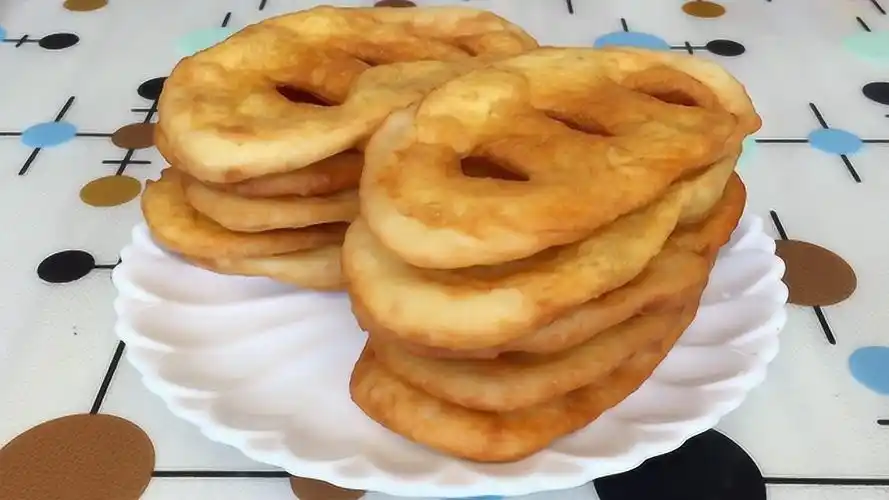 北方人最爱吃的糖果子,软软的香香的,趁热吃,停不下来的节奏