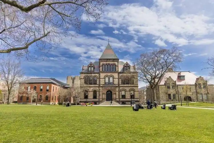 channel英国g5 & 美国滕校的专业选择可以参看英美各大学的教育体系