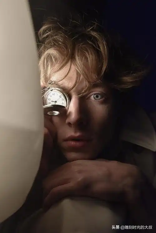 意大利摄影师带有神秘感和让人好奇的视觉诗人