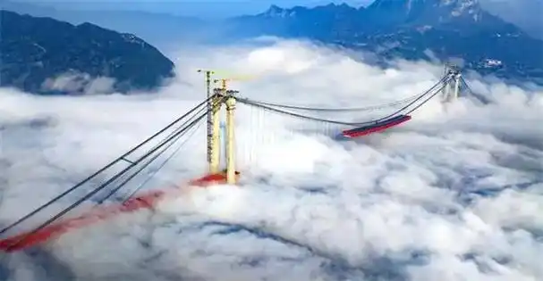 "纯贵州造"惊艳亮相!一座"世界级"悬索桥顺利合龙