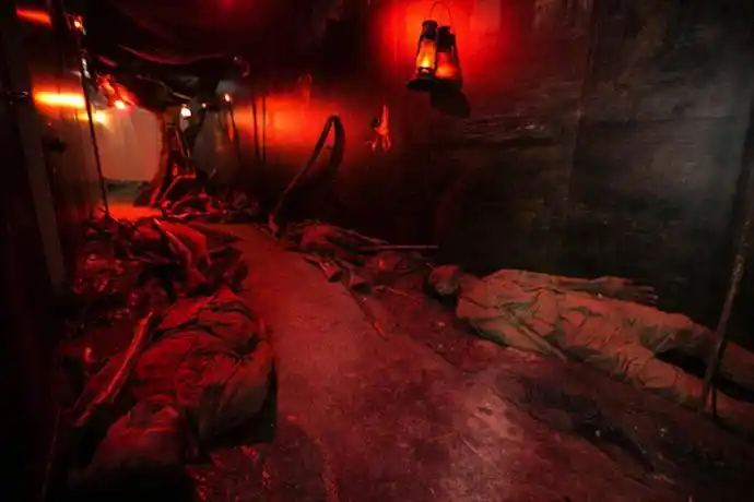 我在上海的一家泰国主题鬼屋里扮了一天女鬼