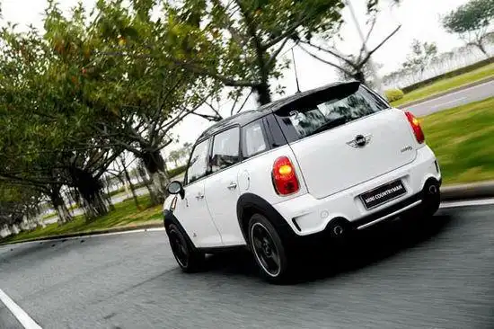 mini cooper countryman