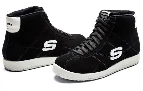 领域2009年,我们将塑身鞋系列(shape-ups)和修身鞋系列(tone-ups)引入