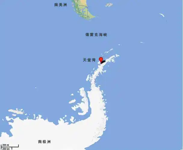 1578年,英国探险家德雷克从南美洲东岸出发,他穿越了南部的麦哲伦海峡