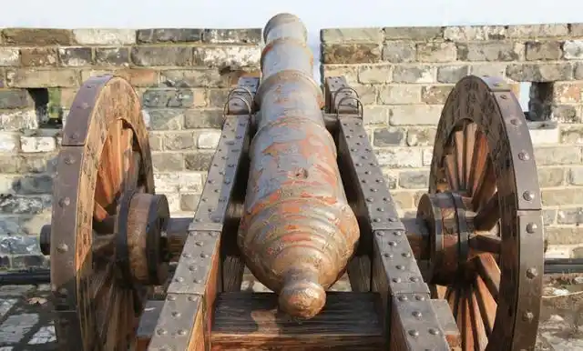 明,清偏爱的火器——红衣大炮