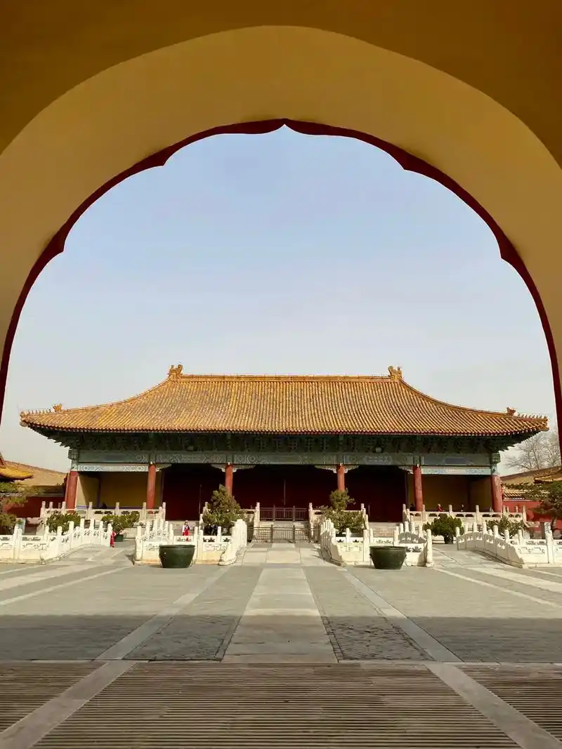 一日游左祖右社故宫睿亲王府
