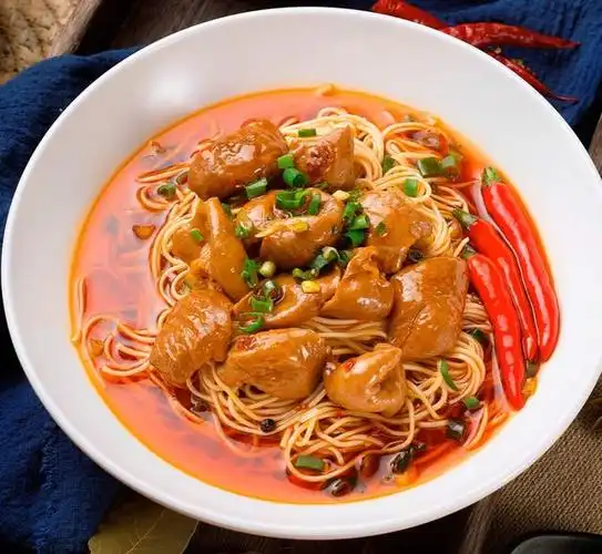 第十二期重庆小面肥肠面臊子的做法