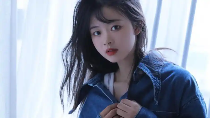 渣渣男专用真人女生写真,高清壁纸图片,可爱美女-回车桌面