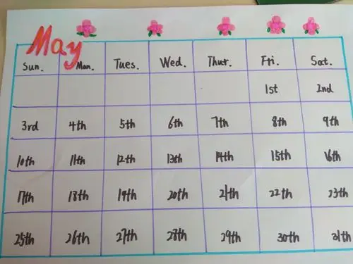 周末我们布置了一项作业,制作五月的英文日历,咱们快来看看吧!