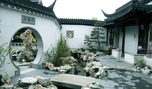 北方中式四合院庭院植物景观假山设计案例