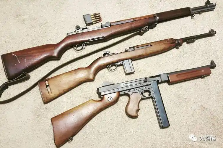 二战兵器图谱大名鼎鼎的汤普森冲锋枪图集