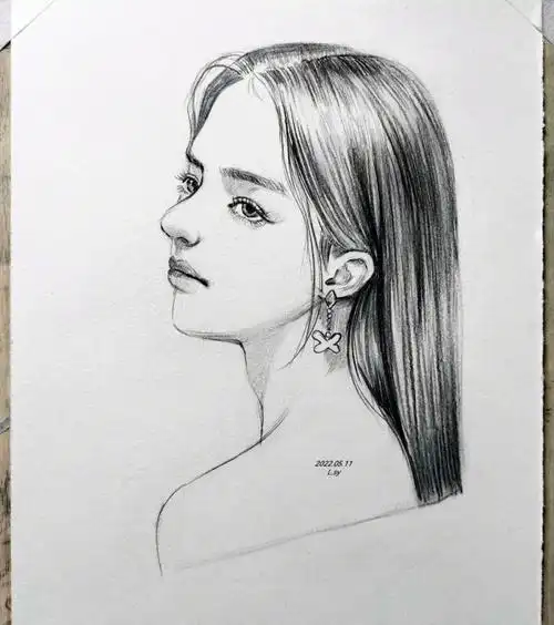 寻找小红书绘画大神  #速写人物