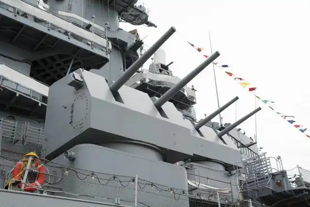 mk12型127毫米高平两用炮