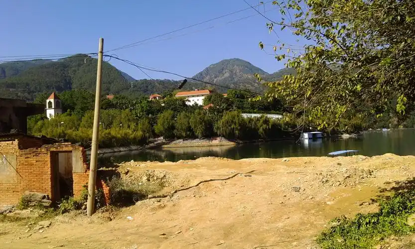 渔门镇渔门岛农家小院出售