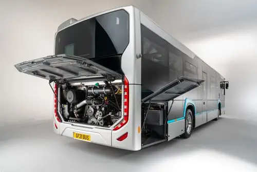 联手苏州金龙海格斯堪尼亚在英国全球首发全新fencer城市公交车