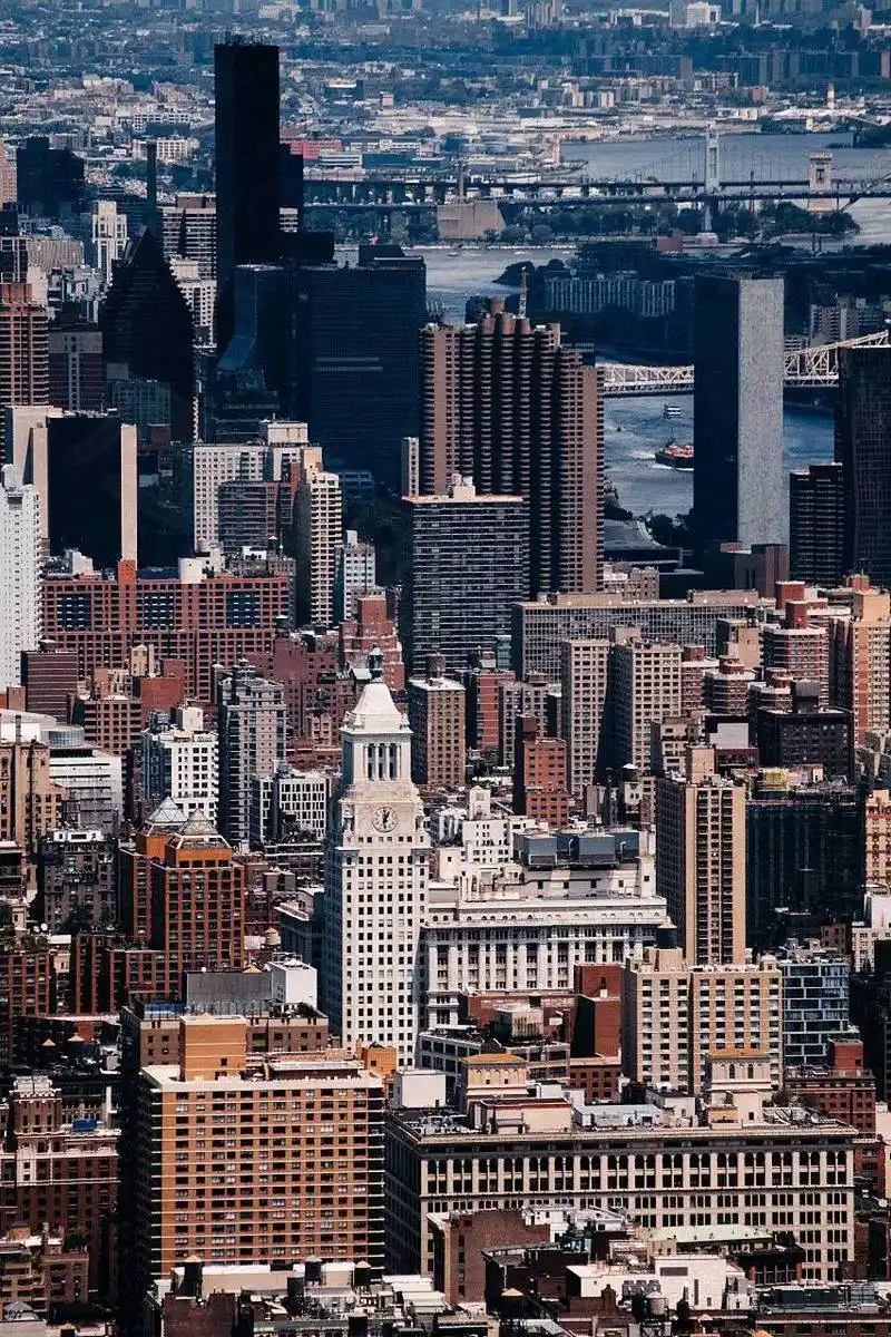 纽约真不愧是世界第一大城市,这城建的确无敌,cbd颜值特别高,高楼大厦