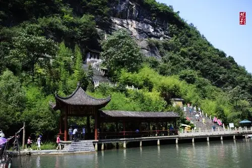 石泉"石美"燕翔洞图片025,陕西省旅游景点,风景名胜 - 蚂蜂窝图库