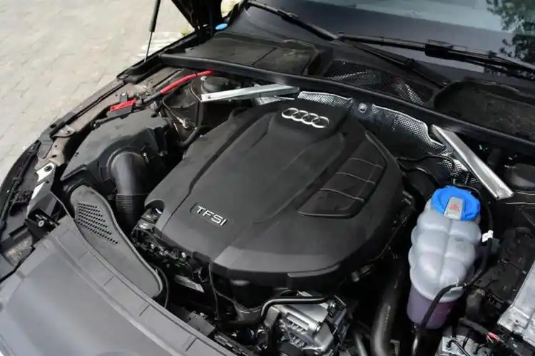 98万起的奥迪a4l,到底该买哪款?