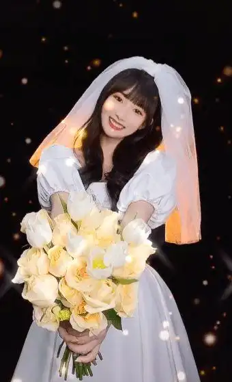 然而,还有的老粉指出露脸的林晚晚并不是真正的林晚晚,从身高,声音和