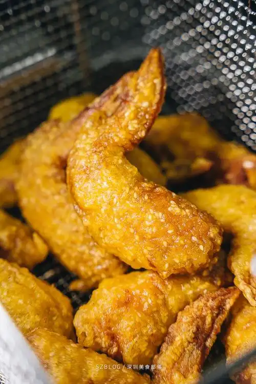 就凭一个炸鸡翅在深圳开店31年