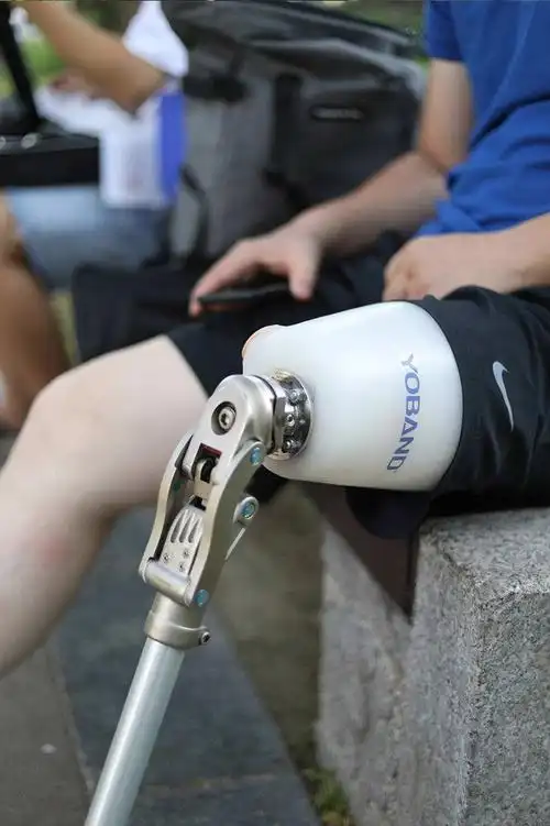 假肢腿 什么是假肢?-图片大观-奇异网