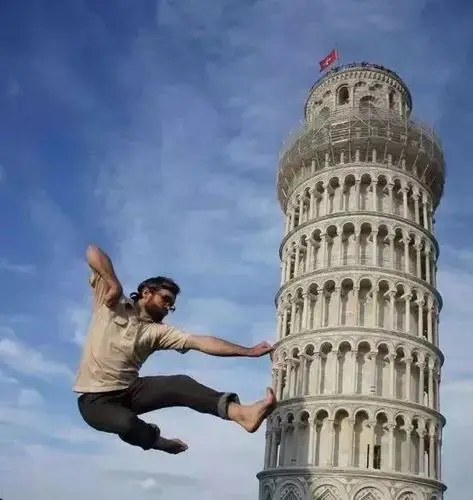 于是,我们可以得到  第一个技巧:错位拍摄的重点前提是,需要有尽量