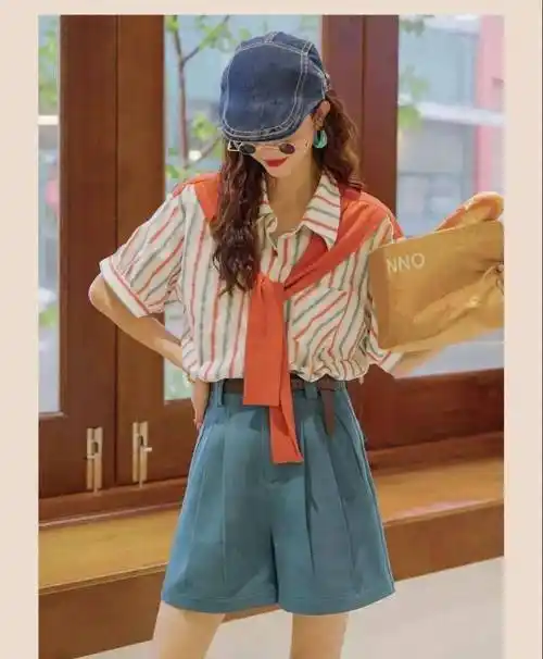 优雅时尚的搭配孔雀蓝,7套抢眼颜色,适合所有肤色显得更白_组合_感觉