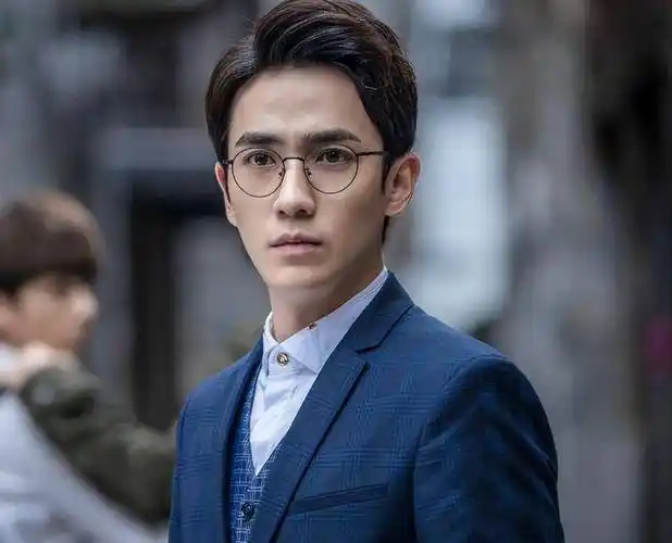 朱一龙隐婚生子女子自夸御夫有术网友这样的老公还需要御