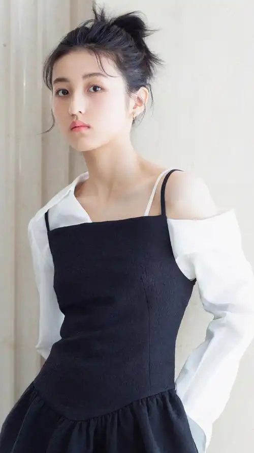 张子枫可爱写真高清手机壁纸