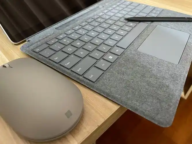 微软 surface pro 特制版专业键盘盖 超薄触控笔2 适用pro 8/pro x