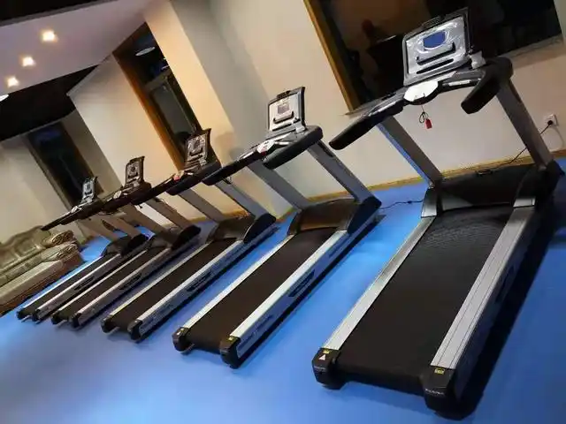 健身房器材一览表 户外健身器材图片