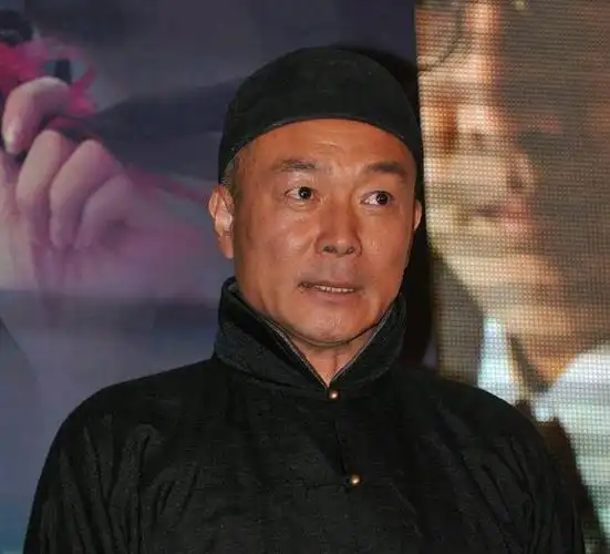 著名演员谢园于8月18日因心脏病逝世又一位老戏骨离开了