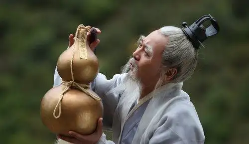 故事:河南乡村里的怪事——白胡子老头儿