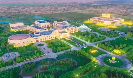 库布其沙漠七星湖沙漠度假酒店2天1晚含景区入园门票入住酒店双人早餐