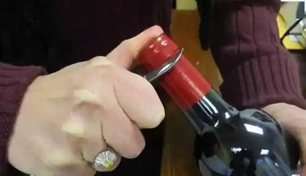 蜡封的葡萄酒一定是好酒吗