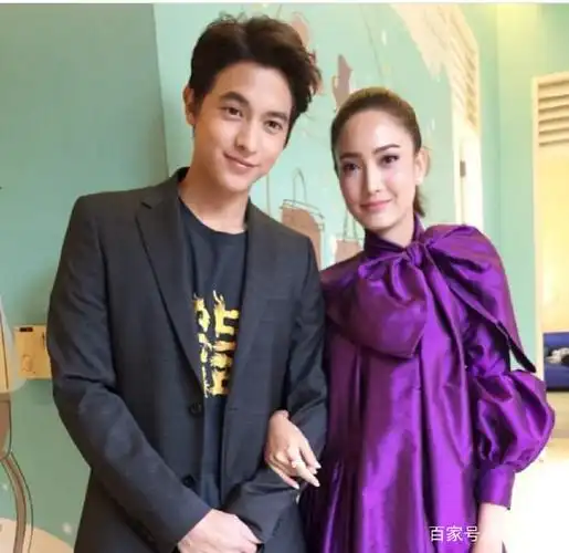 据泰国媒体报道,由泰国高人气明星道妹taew与james j.