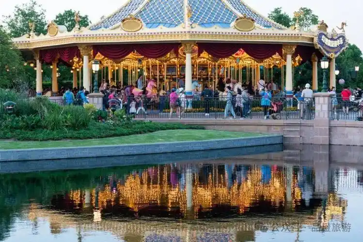 主题乐园的"造梦"里,没有穷人_上海迪士尼_价格_门票