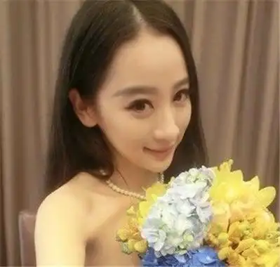 【图】芦芳生女友丁多恩美艳十足 两人的恋爱史大公开