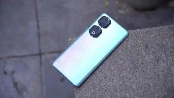 618接近尾声了,不少朋友想趁着最后这两天的大促给自己置办一款新手机