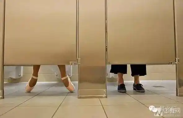 不就上个厕所吗, 至于吗