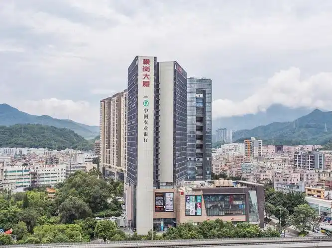 港信达横岗大厦