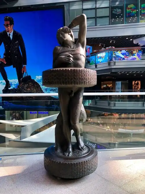 北京侨福芳草地值得一看