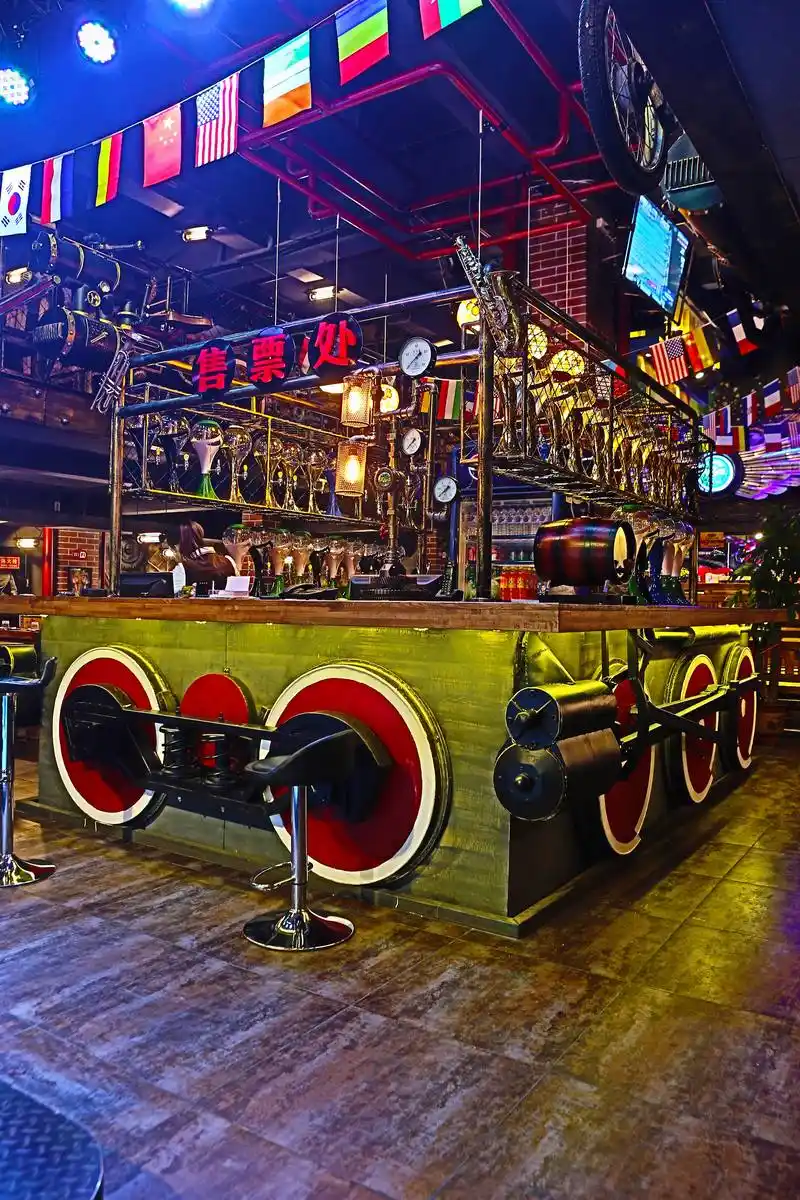 "烤创造"餐厅-工业蒸汽朋克风_效果图|图片|装修案例-新浪家居