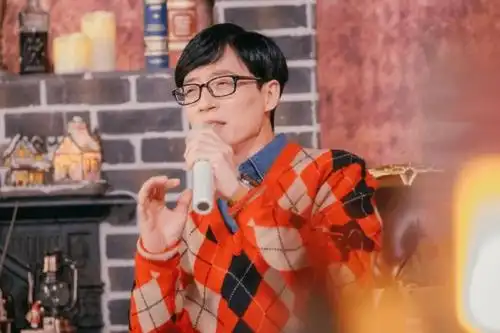 梁世灿1208生日快乐