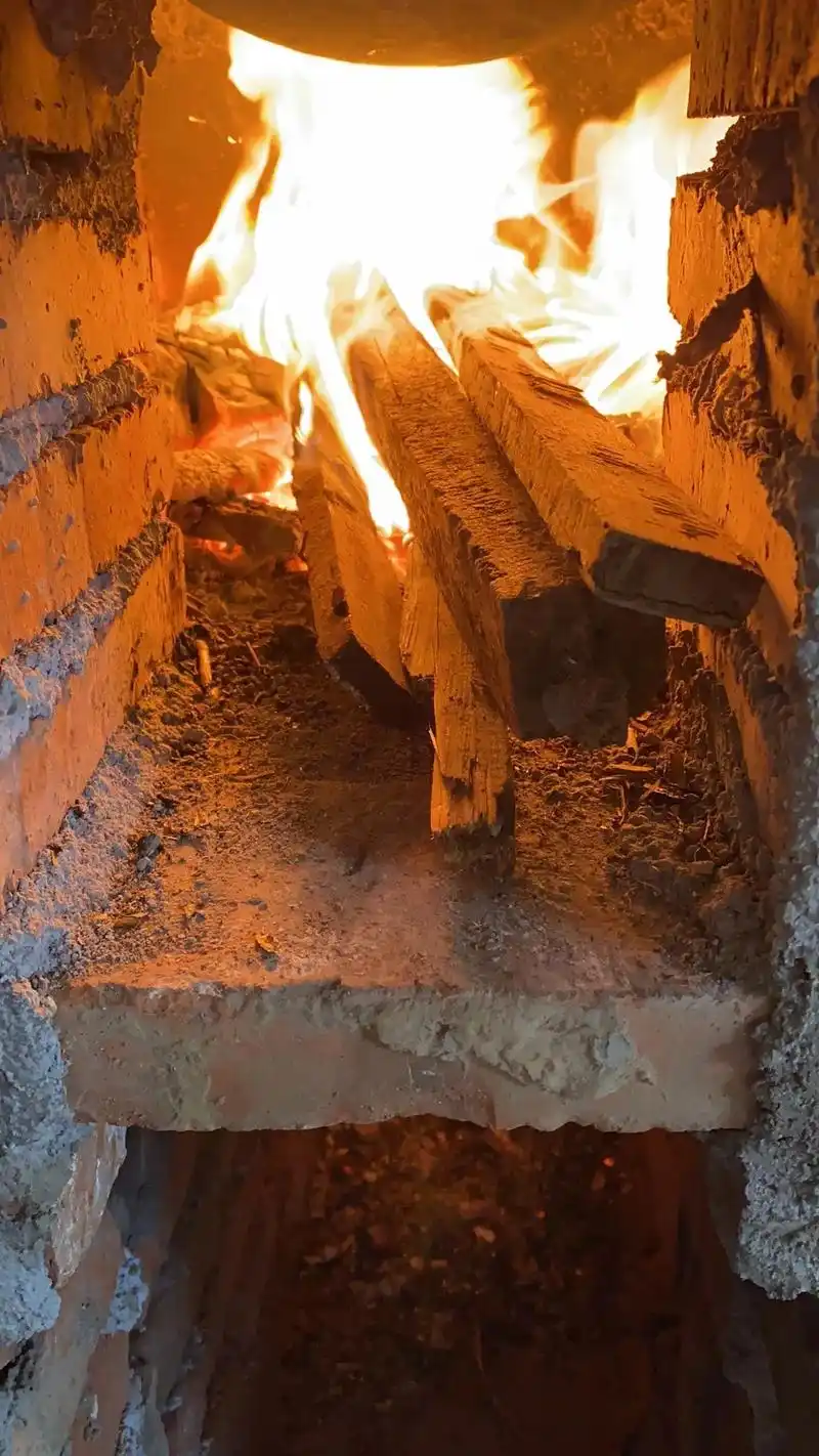 小时候最常呆的地方柴火灶