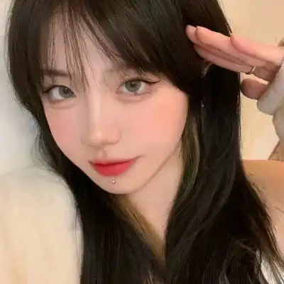 ins高级感女头我与神明画押赌你心动一刹