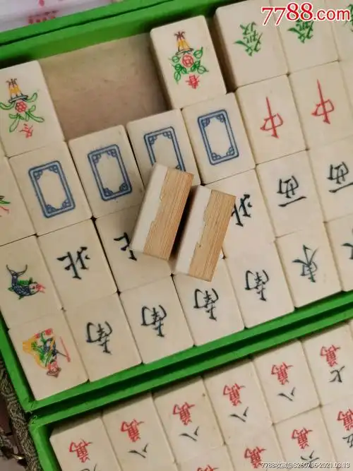 早期麻将一套齐全品相完美带盒子