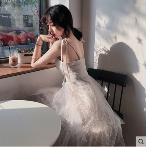 很仙的小晚礼服18岁女平时可穿宴会连衣裙气质生日派对仙女系名媛