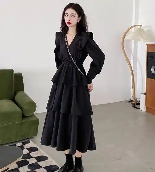 今年秋天穿裙子,建议配这4双鞋,时髦高级_款式_什么_连衣裙